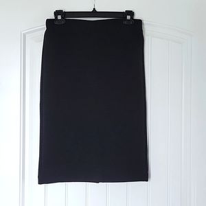 LOFT Pull on pencil skirt S